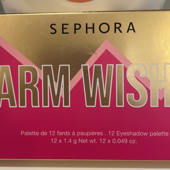 SEPHORA warm wishes eyeshadow palette. - Picture 4 of 7